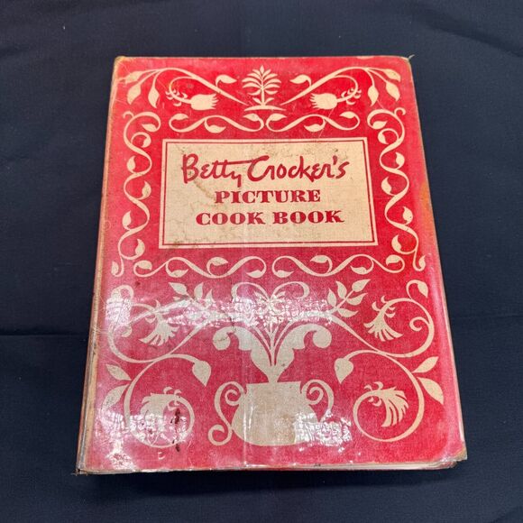 Betty Crocker’s Picture Cookbook First 1st Edition 7th Printing 5 Ring 1950